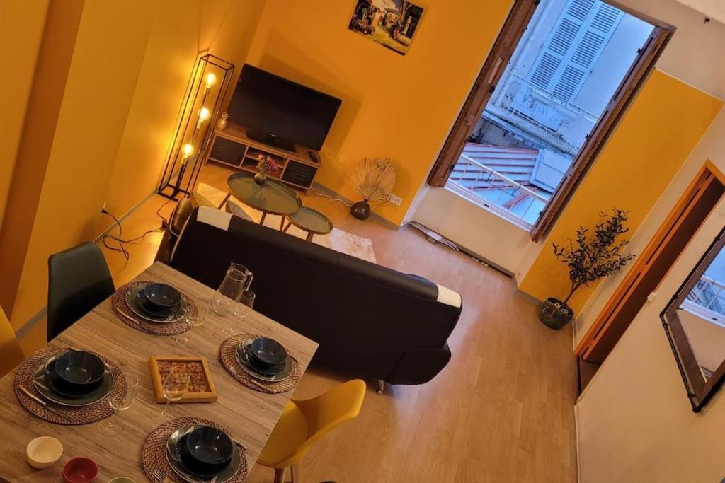Avignon Apartement A 2 Pas Du Palais De Papes Extérieur photo